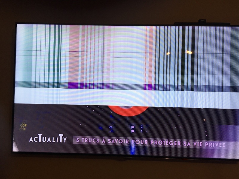Télévision - Panne TV Samsung UE46F8000 - CommentReparer.com - Apprenez