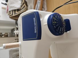 Machine toyota Jeans