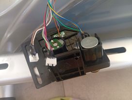 Moteur électrique tension